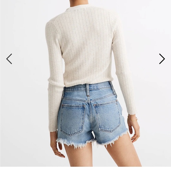 Like NEW! Madewell Denim Shorts | Relaxed Fit | 30 - Picture 3 of 6